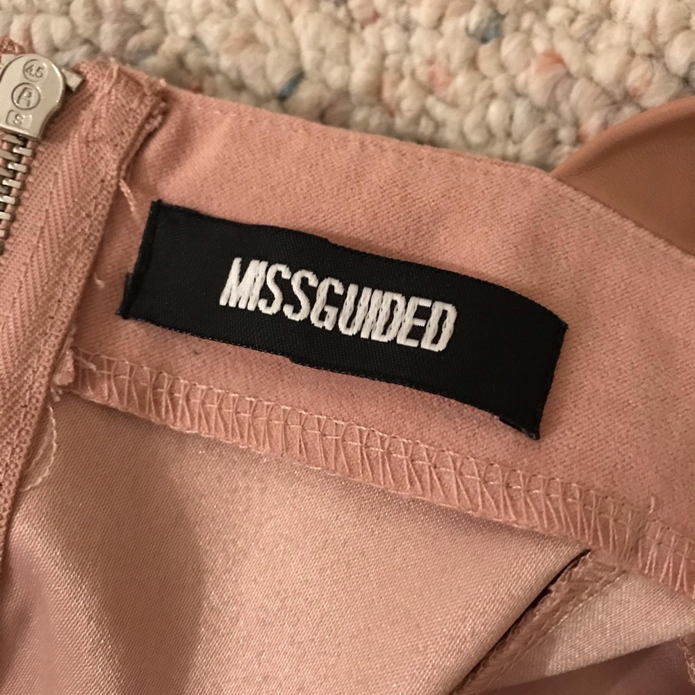 MISSGUIDED Blush Faux Suede/Leather Crop Top - Picture 4 of 4